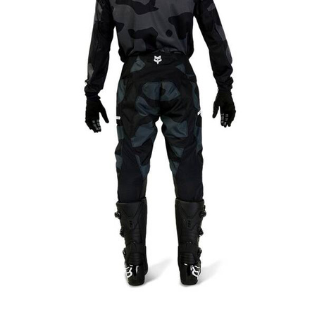 Spodnie FOX 180 BNKR Black Camo